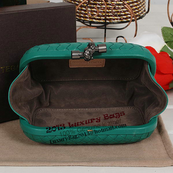 Bottega Veneta Intrecciato Sheepskin Impero Ayers Knot Clutch 11308 Green Bottega Veneta Intrecciato Sheepskin Impero Ayers Knot Clutch 11308 Green
