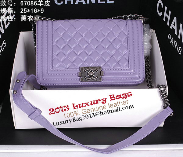 Chanel Boy Flap Shoulder Bag A67086 in Sheepskin Leather Chanel Boy Flap Shoulder Bag A67086 in Sheepskin Leather