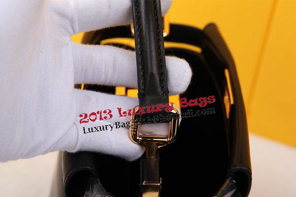 Fendi mini Peekaboo Bag Sheepskin Leather FD520885 Black Fendi mini Peekaboo Bag Sheepskin Leather FD520885 Black