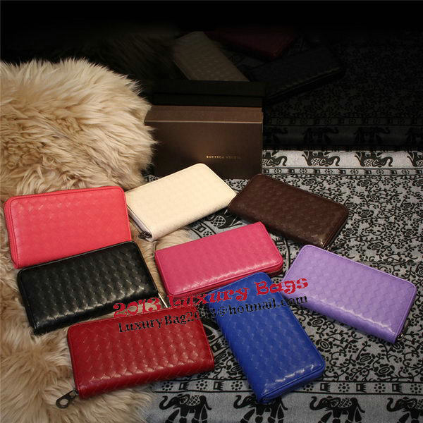 Bottega Veneta Intrecciato Nappa Zip Around Wallets 114073 Light Red Bottega Veneta Intrecciato Nappa Zip Around Wallets 114073 Light Red