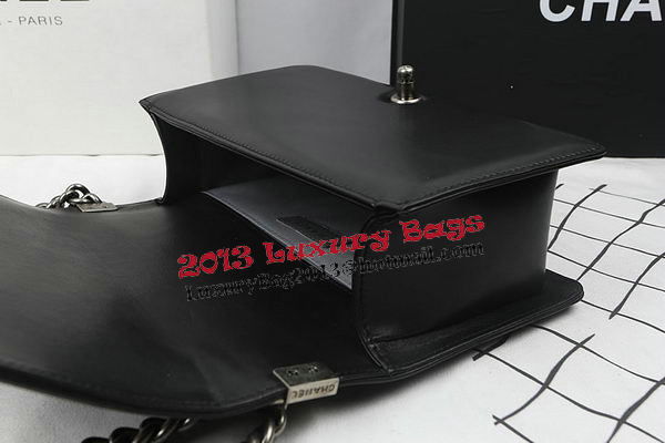 Boy Chanel Flap Shoulder Bags Black Original Sheepskin A67025 Silver Boy Chanel Flap Shoulder Bags Black Original Sheepskin A67025 Silver