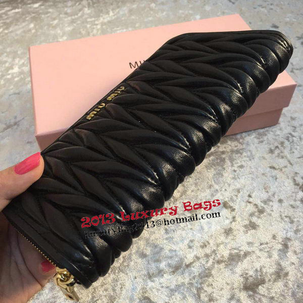 miu miu Matelasse Nappa Leather Wallet MM30150 Black miu miu Matelasse Nappa Leather Wallet MM30150 Black
