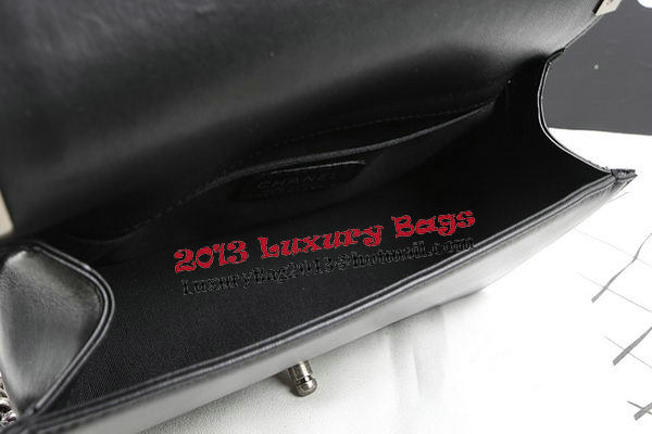 Boy Chanel Flap Bag Calfskin Chevron Quilting A67025 Black Boy Chanel Flap Bag Calfskin Chevron Quilting A67025 Black