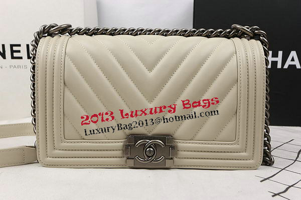 Boy Chanel Flap Bag Calfskin Chevron Quilting A67025 OffWhite Boy Chanel Flap Bag Calfskin Chevron Quilting A67025 OffWhite