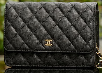 Chanel mini Flap Bag Black Cannage Pattern A33814 Gold Chanel mini Flap Bag Black Cannage Pattern A33814 Gold