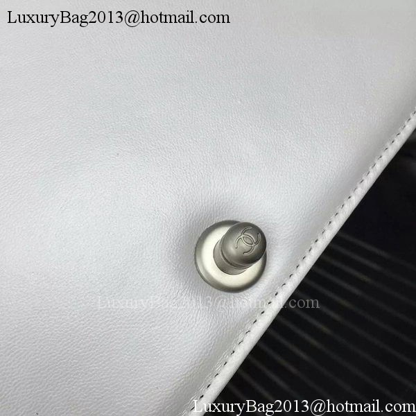 Chanel Boy Flap Shoulder Bags Fluorescence Leather A5708 Chanel Boy Flap Shoulder Bags Fluorescence Leather A5708