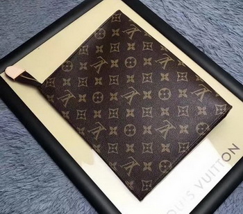 Louis Vuitton Monogram Canvas TOILETRY POUCH 26 M47542 Louis Vuitton Monogram Canvas TOILETRY POUCH 26 M47542