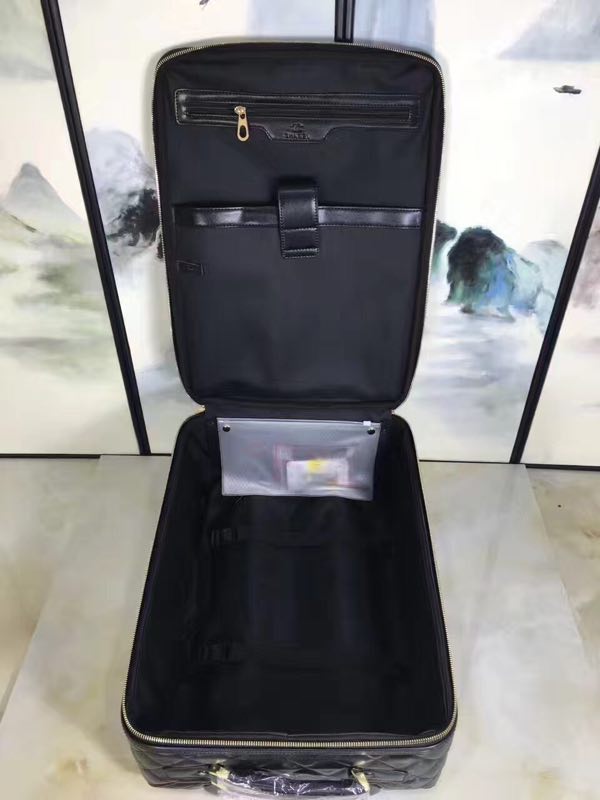 Chanel Travel Luggage 17719 Black Chanel Travel Luggage 17719 Black