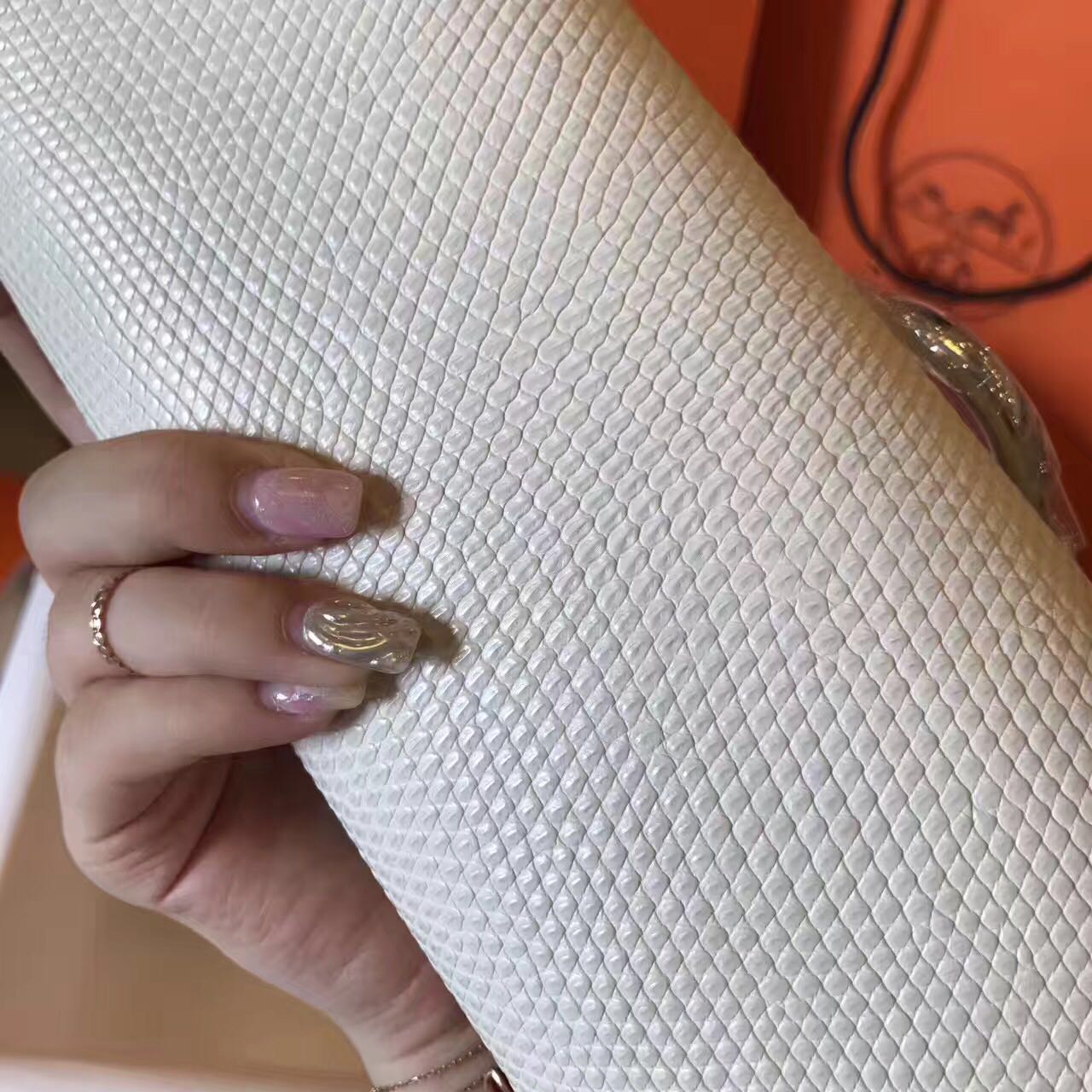 Hermes Original Lizard Leather Cluth Bag 17726 Offwhite Hermes Original Lizard Leather Cluth Bag 17726 Offwhite