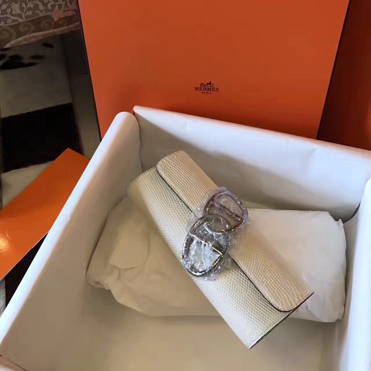 Hermes Original Lizard Leather Cluth Bag 17726 Offwhite Hermes Original Lizard Leather Cluth Bag 17726 Offwhite