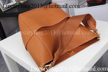 CELINE Sangle Seau Bag in Smooth Leather C3371 Brown CELINE Sangle Seau Bag in Smooth Leather C3371 Brown