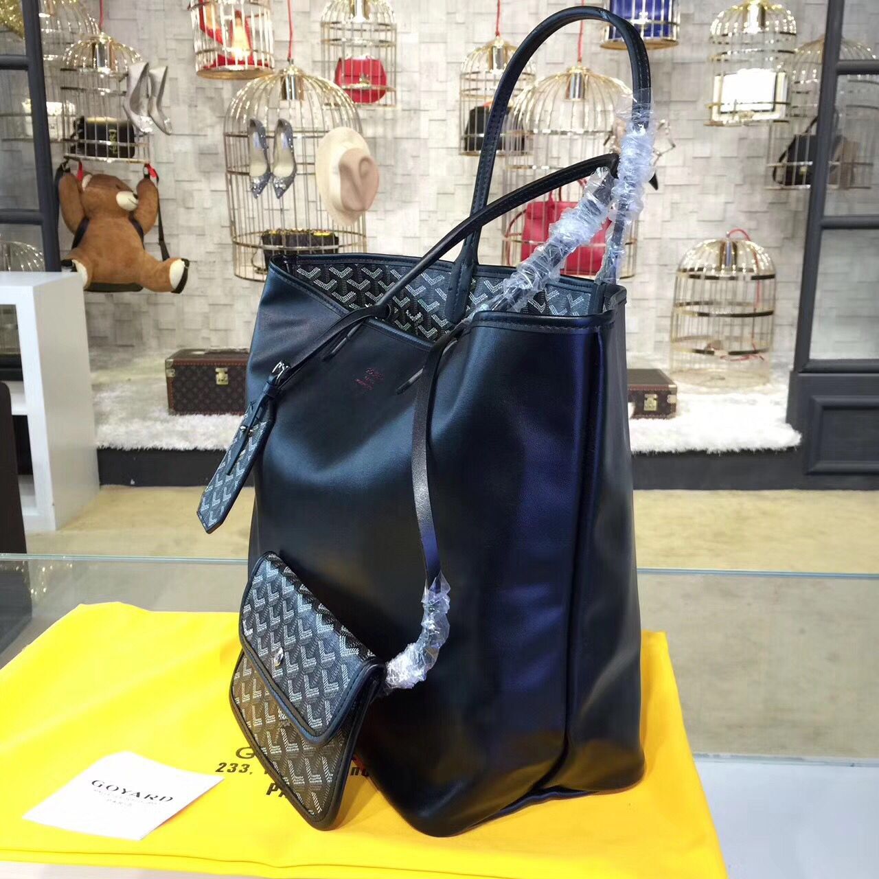 Goyard Y Doodling Calfskin Leather Tote Bag 7901 Black Goyard Y Doodling Calfskin Leather Tote Bag 7901 Black