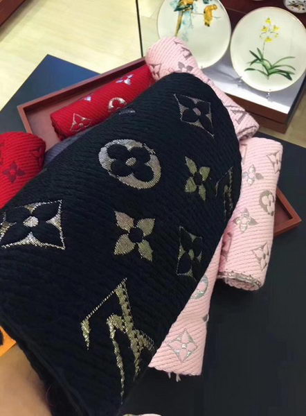 Louis Vuitton Scarf LVS7759A Louis Vuitton Scarf LVS7759A
