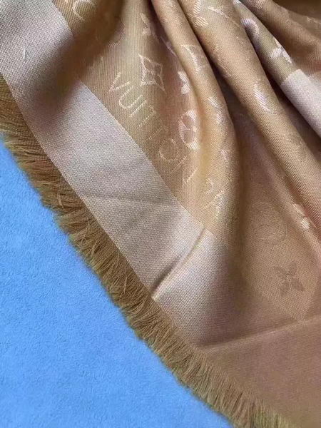 Louis Vuitton Scarf LVS919168A Louis Vuitton Scarf LVS919168A