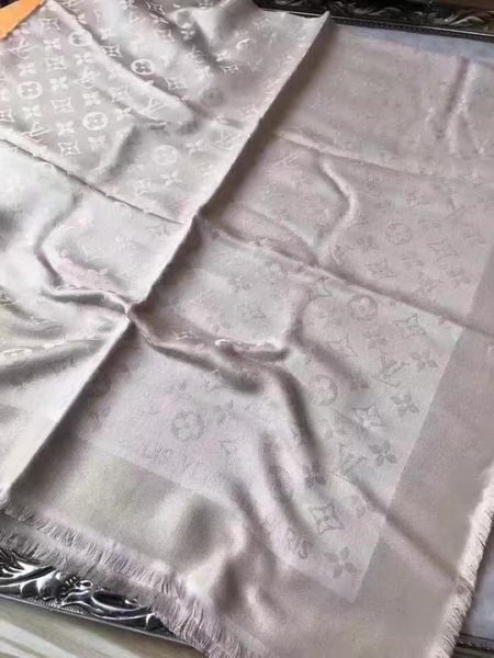 Louis Vuitton Scarf LVS92110G Louis Vuitton Scarf LVS92110G