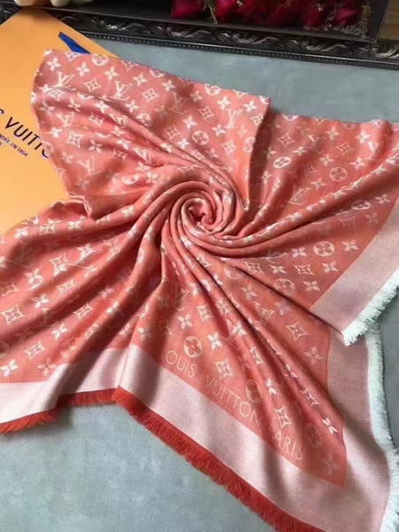 Louis Vuitton Scarf LVS9219F Louis Vuitton Scarf LVS9219F