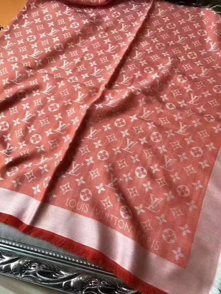 Louis Vuitton Scarf LVS9219F Louis Vuitton Scarf LVS9219F