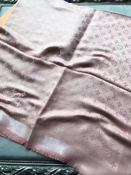 Louis Vuitton Scarf LVS9224A Louis Vuitton Scarf LVS9224A