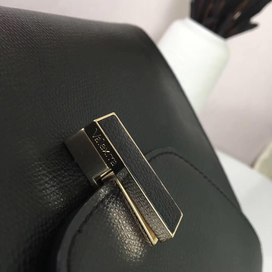 Valextra Calfskin Leather Shoulder Bag 408645 Black Valextra Calfskin Leather Shoulder Bag 408645 Black