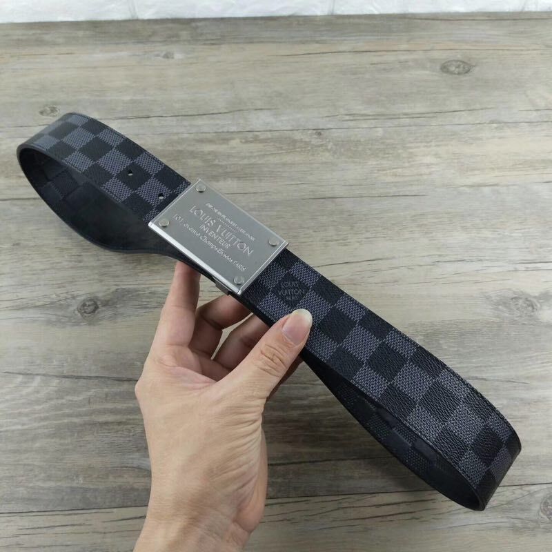 Louis Vuitton Damier Ebene Canvas Belt LV20266E Louis Vuitton Damier Ebene Canvas Belt LV20266E