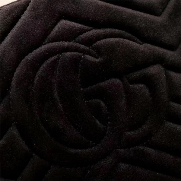 Gucci GG Marmont Matelasse Velvet Shoulder Bag 447632 Black Gucci GG Marmont Matelasse Velvet Shoulder Bag 447632 Black