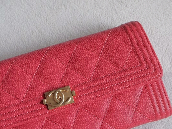 Chanel Boy Matelasse Long Wallet Calfskin Leather CHA5264 Pink Chanel Boy Matelasse Long Wallet Calfskin Leather CHA5264 Pink