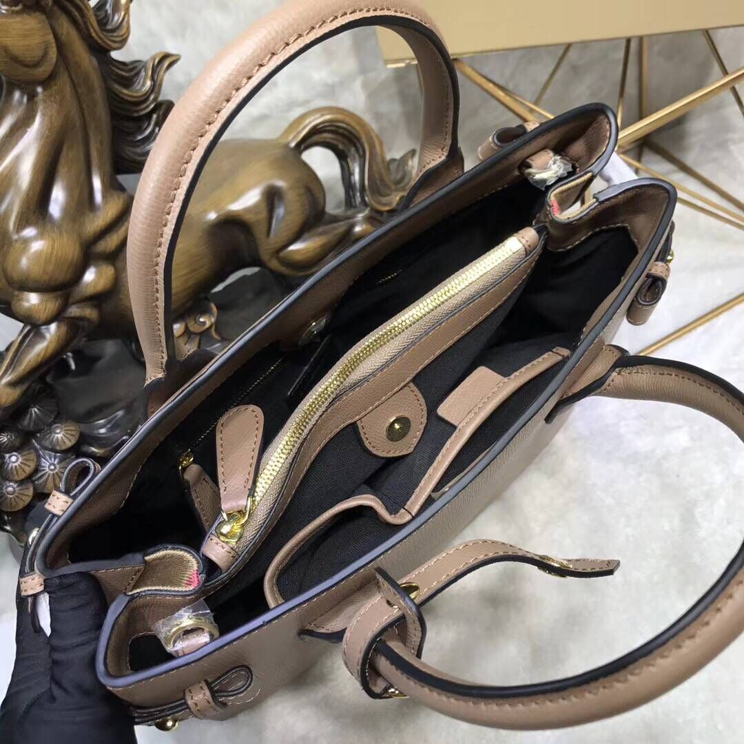 BurBerry Leather Tote Bag 5559 apricot BurBerry Leather Tote Bag 5559 apricot