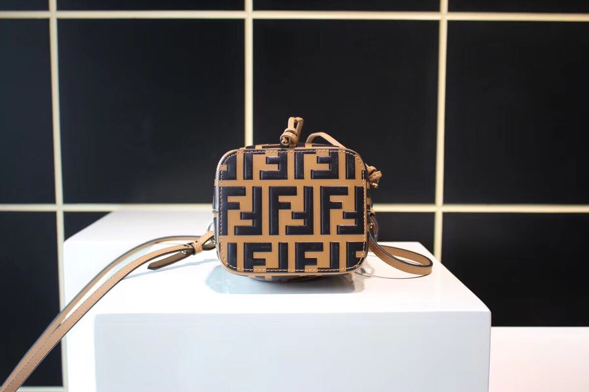 Fendi Calfskin Leather Flap TOTE Bag 3326 Fendi Calfskin Leather Flap TOTE Bag 3326