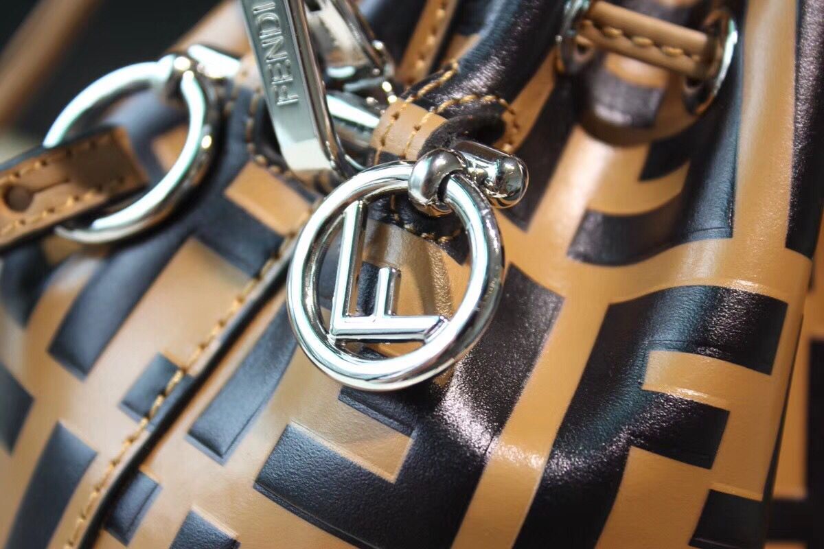 Fendi Calfskin Leather Flap TOTE Bag 3326 Fendi Calfskin Leather Flap TOTE Bag 3326