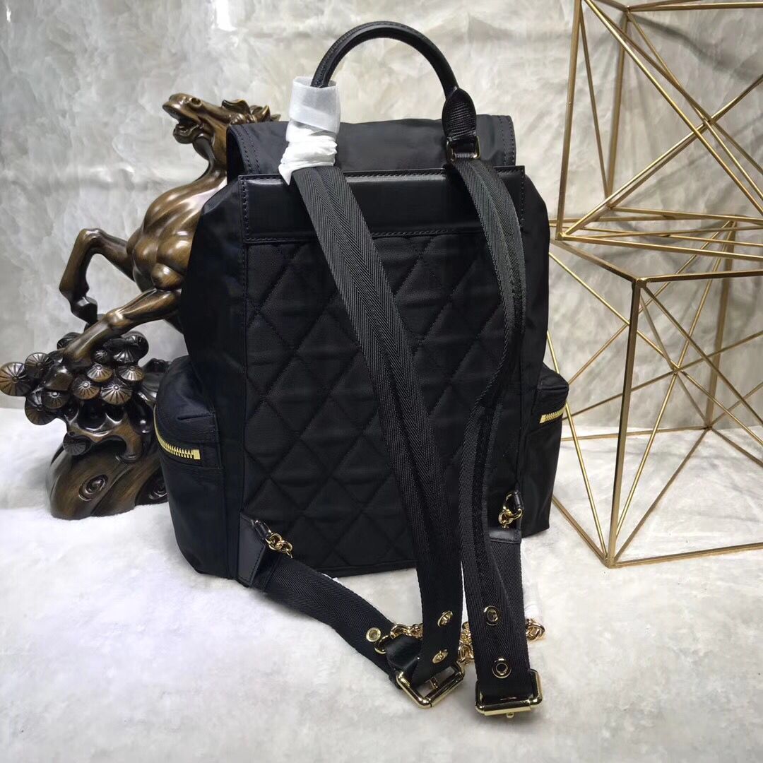 Burberry Large Backpack Fabric ABU41048 Black Burberry Large Backpack Fabric ABU41048 Black