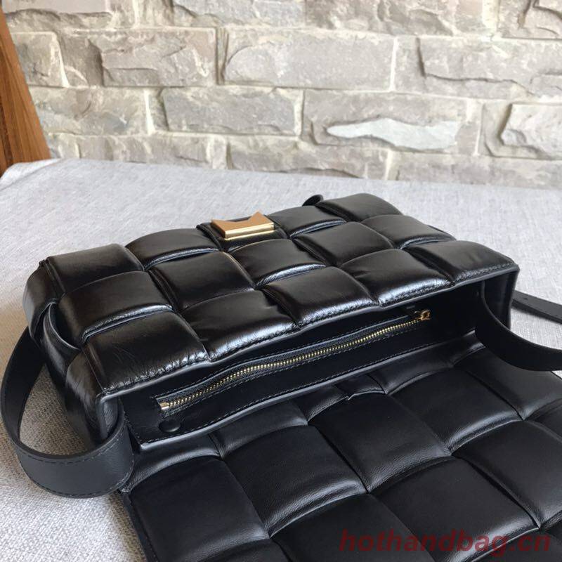 Bottega Veneta Sheepskin Weaving Original Leather BV3996 Black Bottega Veneta Sheepskin Weaving Original Leather BV3996 Black