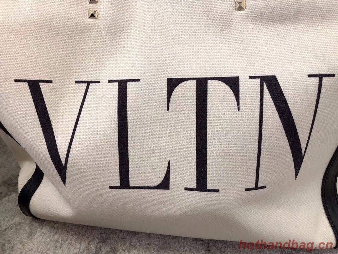 VALENTINO Rockstud Canvas Shopping Bag V0978 Wihte&Black VALENTINO Rockstud Canvas Shopping Bag V0978 Wihte&Black