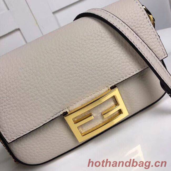 Fendi BAGUETTE leather bag F2467 beige Fendi BAGUETTE leather bag F2467 beige