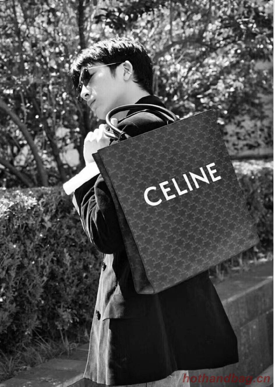 Celine TEEN TRIOMPHE BAG IN TRIOMPHE CANVAS AND CALFSKIN CL91542 BLACK Celine TEEN TRIOMPHE BAG IN TRIOMPHE CANVAS AND CALFSKIN CL91542 BLACK