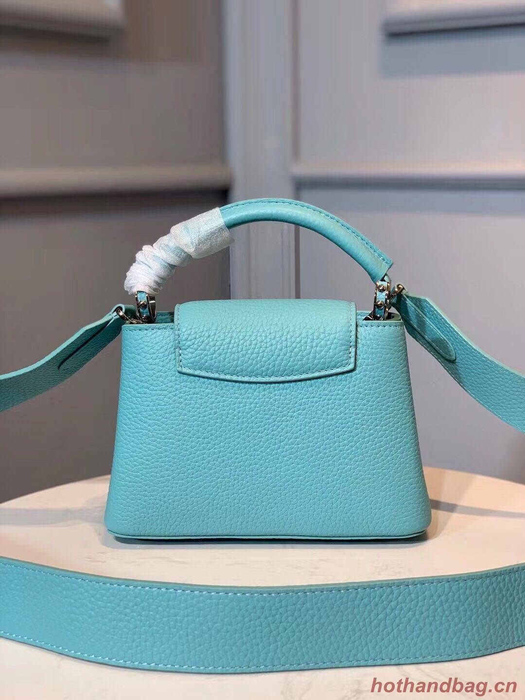 Louis Vuitton CAPUCINES Mini M55373 Louis Vuitton CAPUCINES Mini M55373