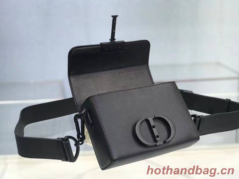 30 MONTAIGNE BOX BAG Black Ultramatte Grained Calfskin M9204S 30 MONTAIGNE BOX BAG Black Ultramatte Grained Calfskin M9204S