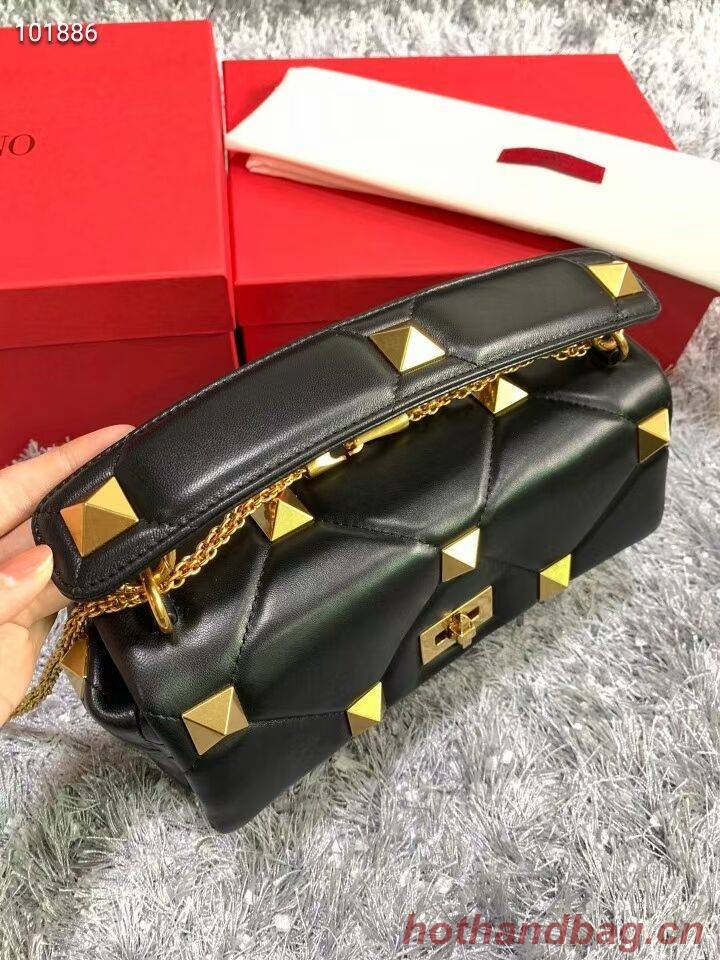 Valentino medium Garavani Roman Stud V2060 black Valentino medium Garavani Roman Stud V2060 black