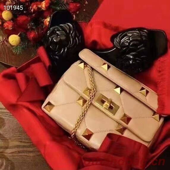 Valentino mini Garavani Roman Stud V2061 pink Valentino mini Garavani Roman Stud V2061 pink