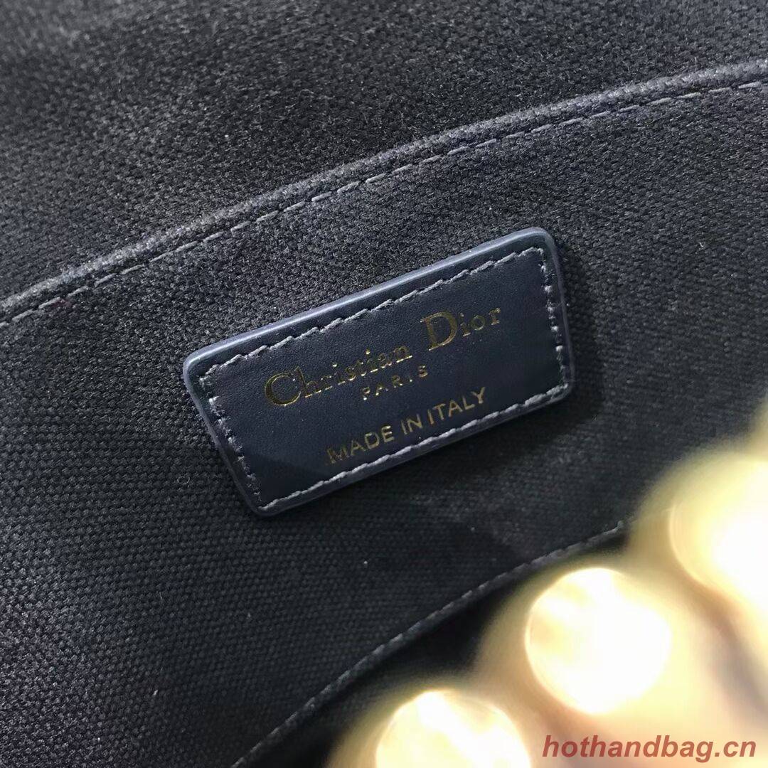 DIOR CARO BEAUTY POUCH C5612 DIOR CARO BEAUTY POUCH C5612