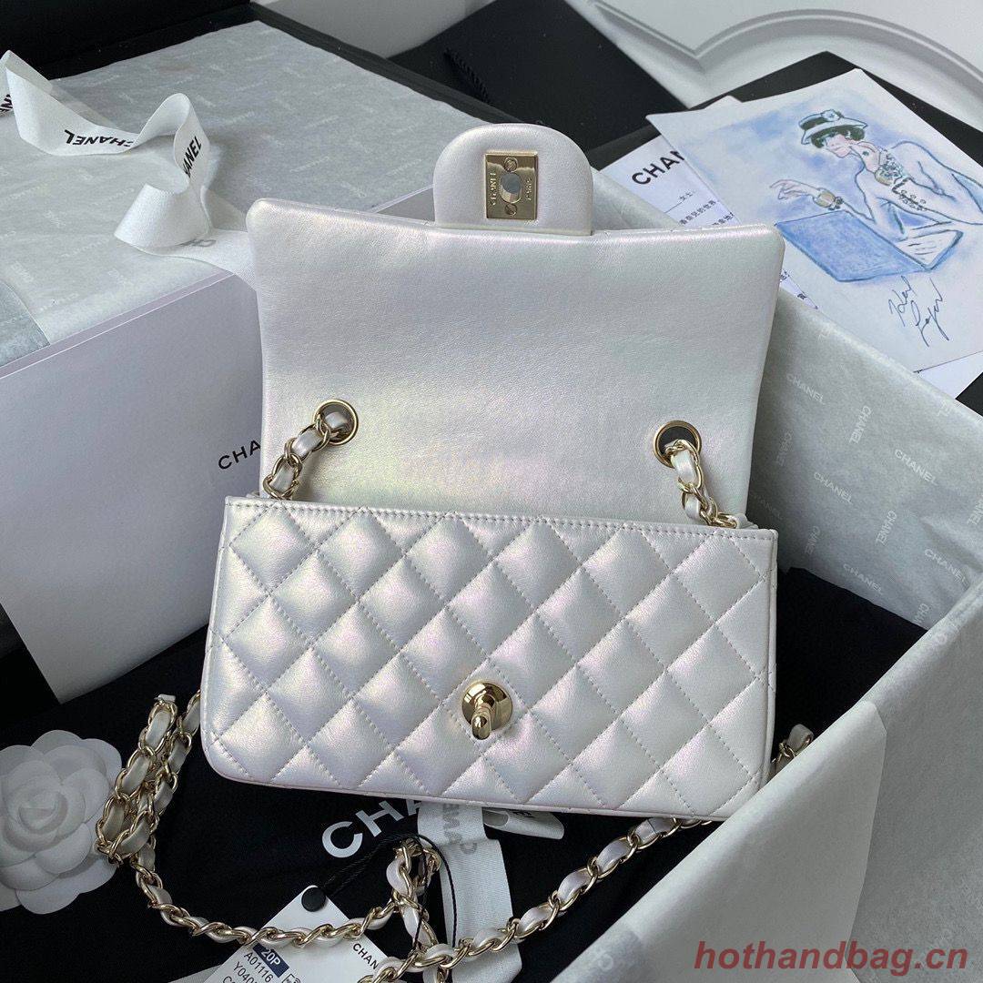 chanel flap bag Iridescent Calfskin & Light Gold-Tone AS1116 Pearl White chanel flap bag Iridescent Calfskin & Light Gold-Tone AS1116 Pearl White