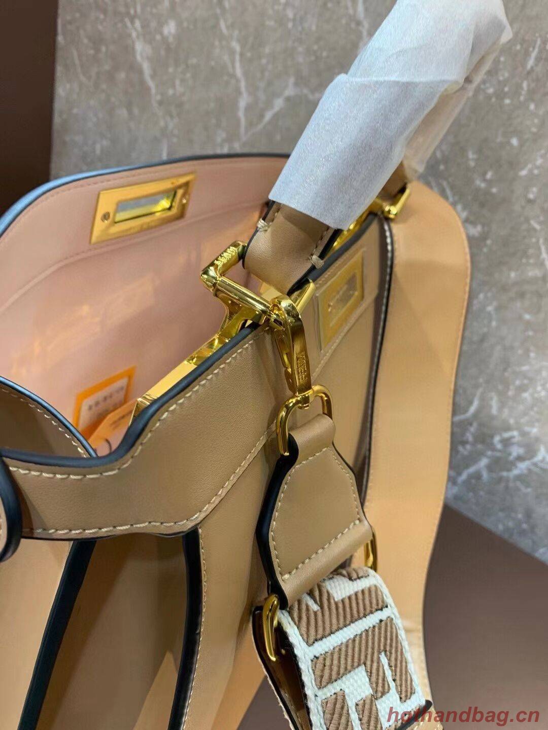 FENDI PEEKABOO ISEEU MEDIUM leather bag 8BN321A6 apricot FENDI PEEKABOO ISEEU MEDIUM leather bag 8BN321A6 apricot