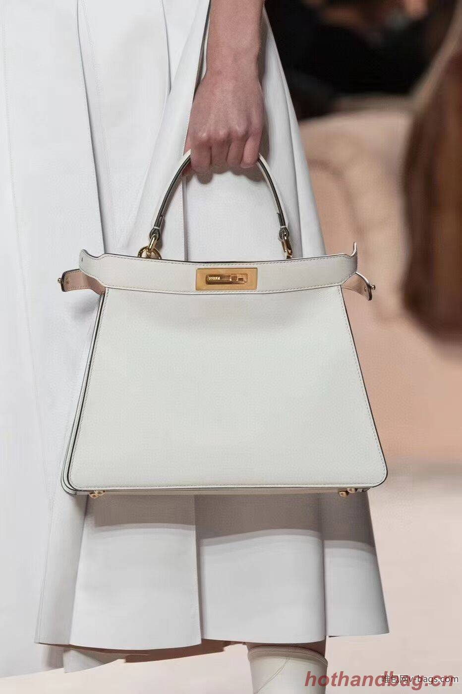 FENDI PEEKABOO ISEEU MEDIUM leather bag F1392 white FENDI PEEKABOO ISEEU MEDIUM leather bag F1392 white