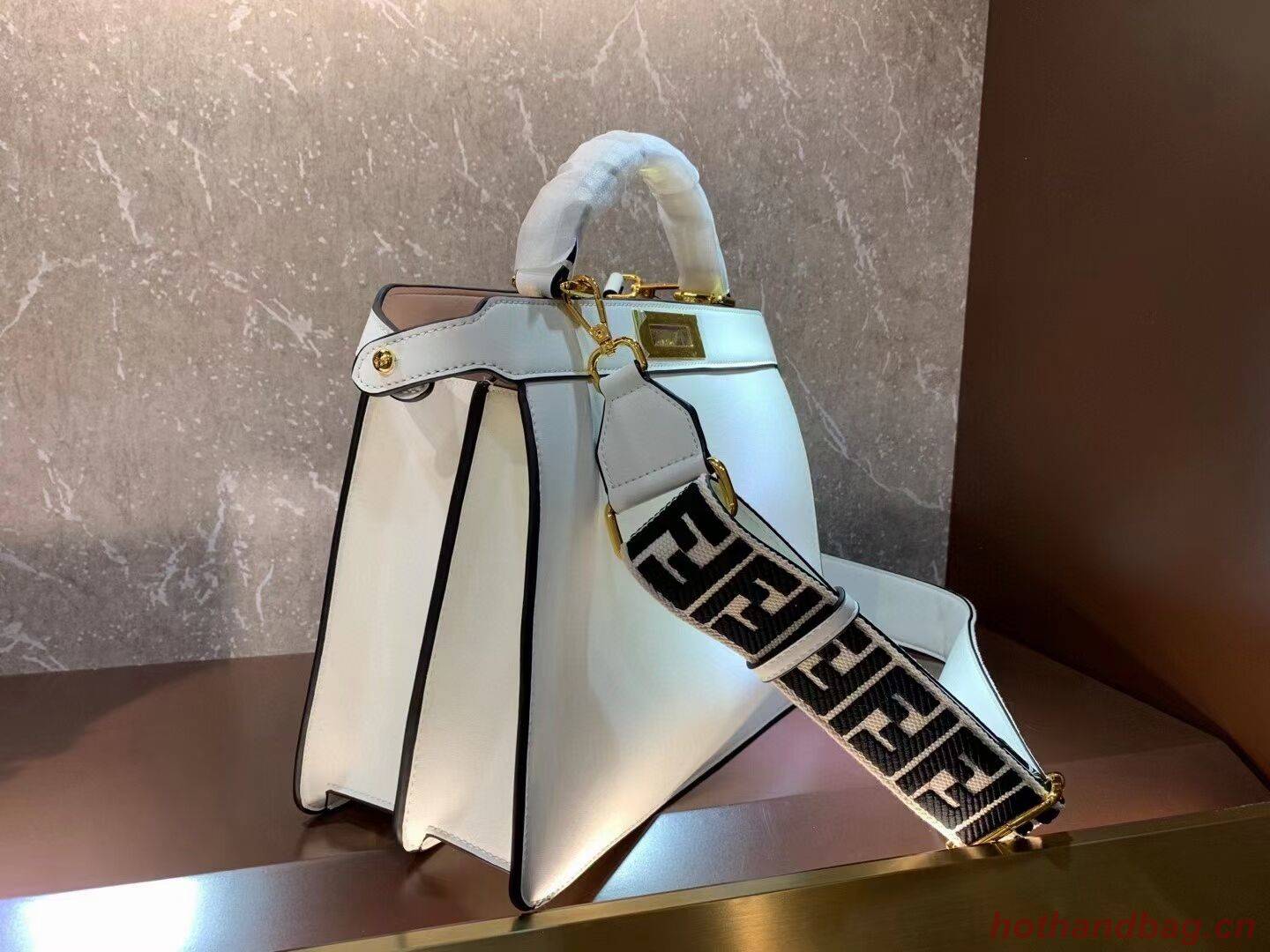 FENDI PEEKABOO ISEEU MEDIUM leather bag F1392 white FENDI PEEKABOO ISEEU MEDIUM leather bag F1392 white