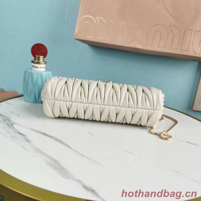 miu miu Matelasse Nappa Leather mini Shoulder Bag 5BD196 white miu miu Matelasse Nappa Leather mini Shoulder Bag 5BD196 white