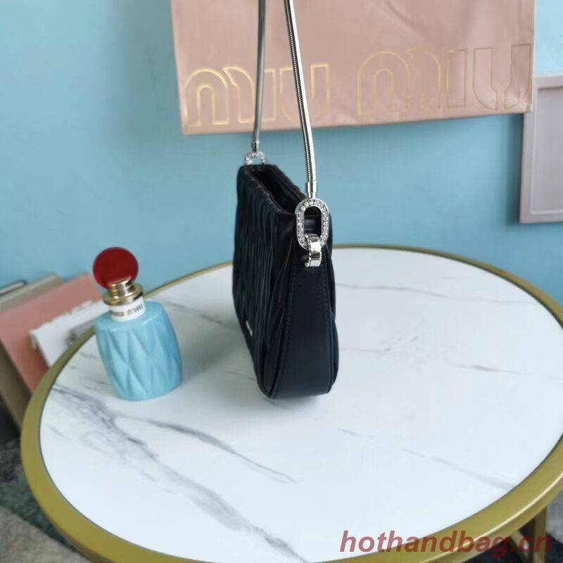 miu miu Matelasse Nappa Leather mini Shoulder Bag 5BH200 black miu miu Matelasse Nappa Leather mini Shoulder Bag 5BH200 black