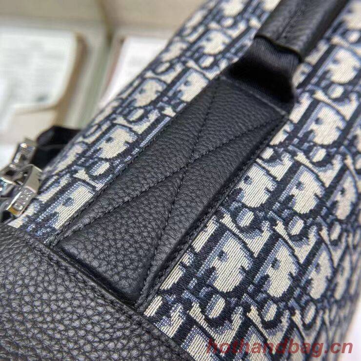 DIOR Blue Dior Oblique Embroidery CN0210 DIOR Blue Dior Oblique Embroidery CN0210