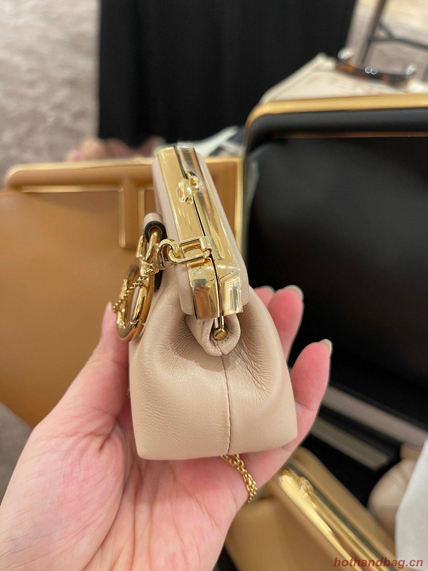 Fendi Original Leather Mini Clutch Bag 56831 Cream Fendi Original Leather Mini Clutch Bag 56831 Cream