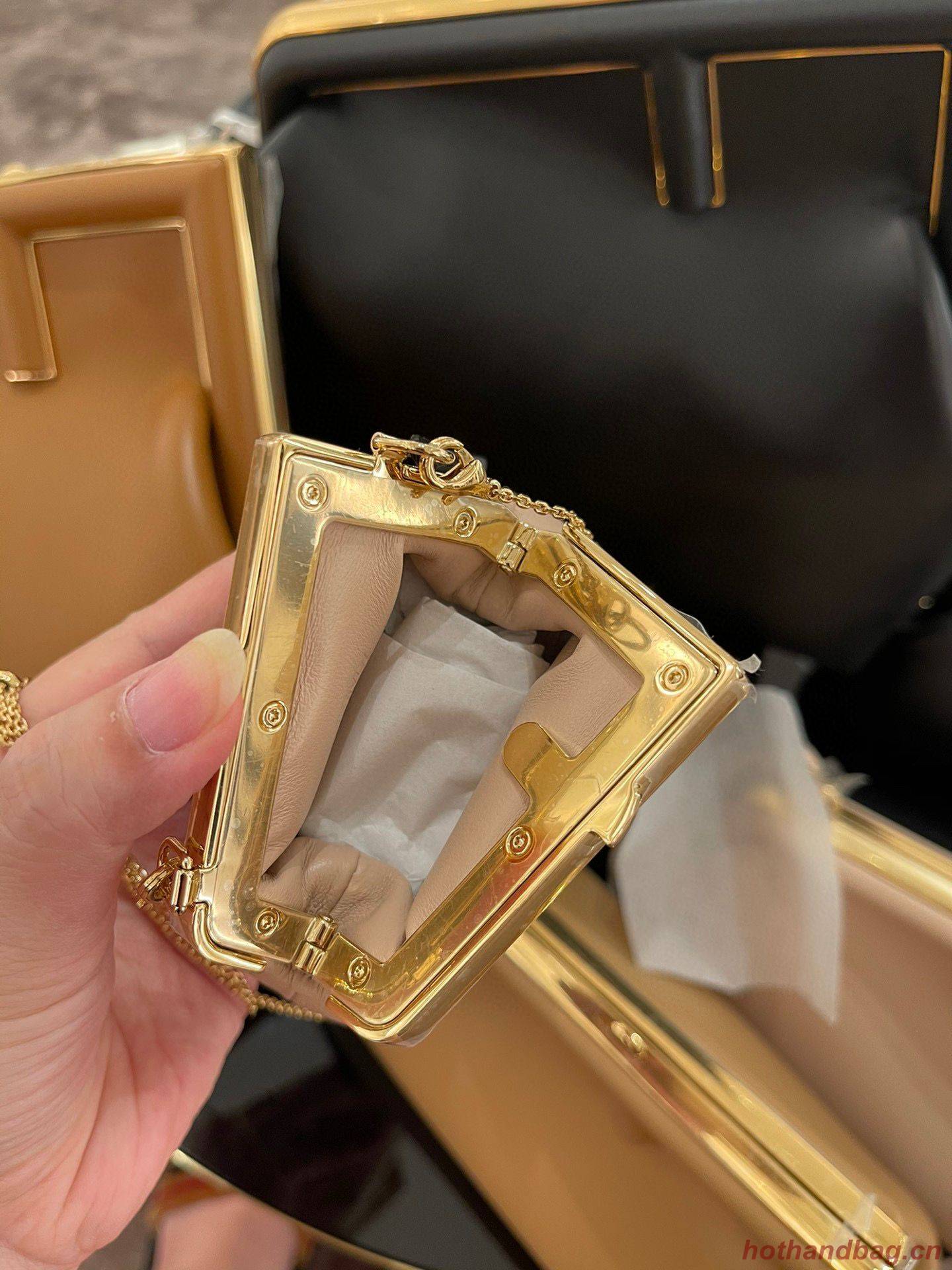 Fendi Original Leather Mini Clutch Bag 56831 Cream Fendi Original Leather Mini Clutch Bag 56831 Cream