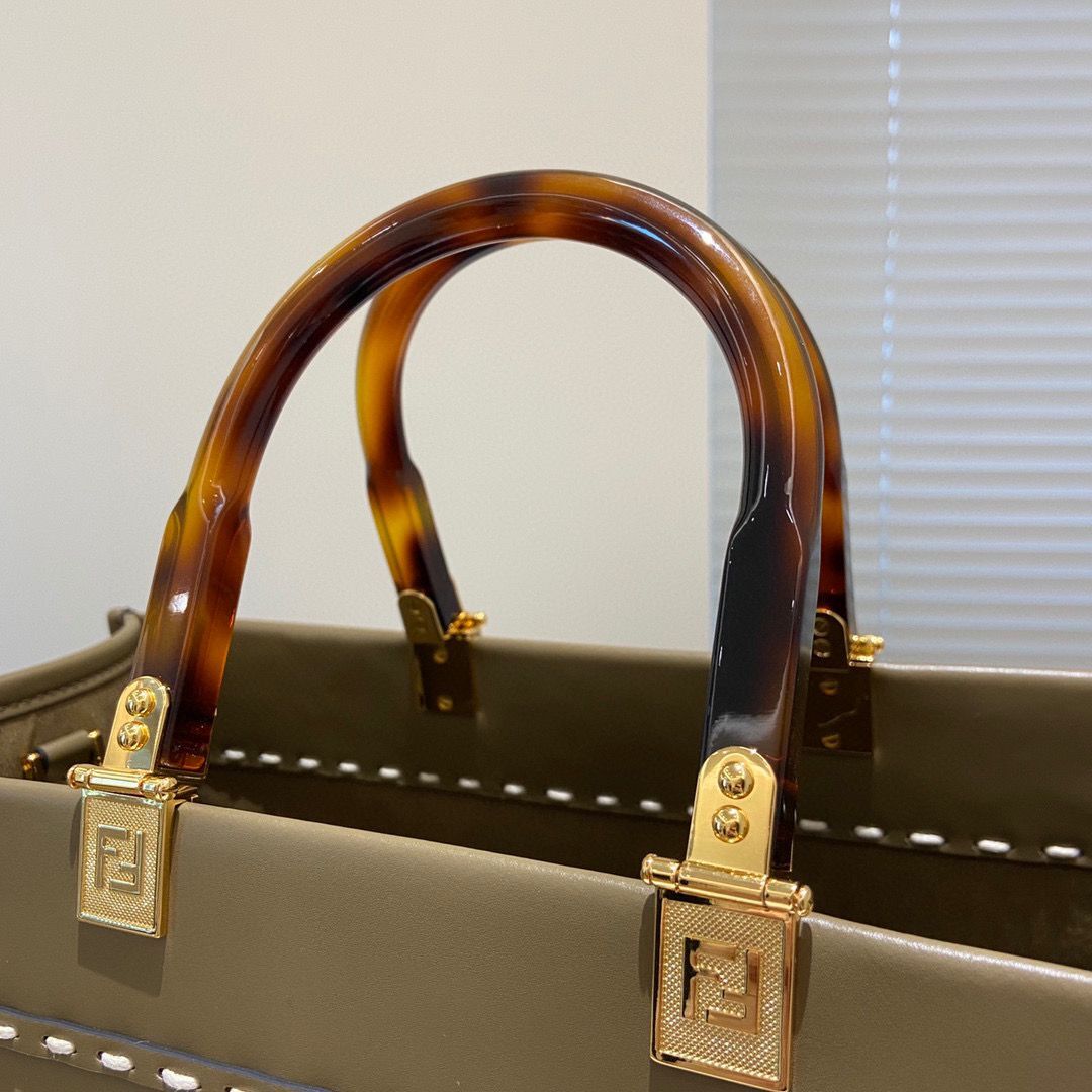 FENDI SUNSHINE Medium Snakeskin Logo Flannel Togo shopper Bag 36553B Gray FENDI SUNSHINE Medium Snakeskin Logo Flannel Togo shopper Bag 36553B Gray