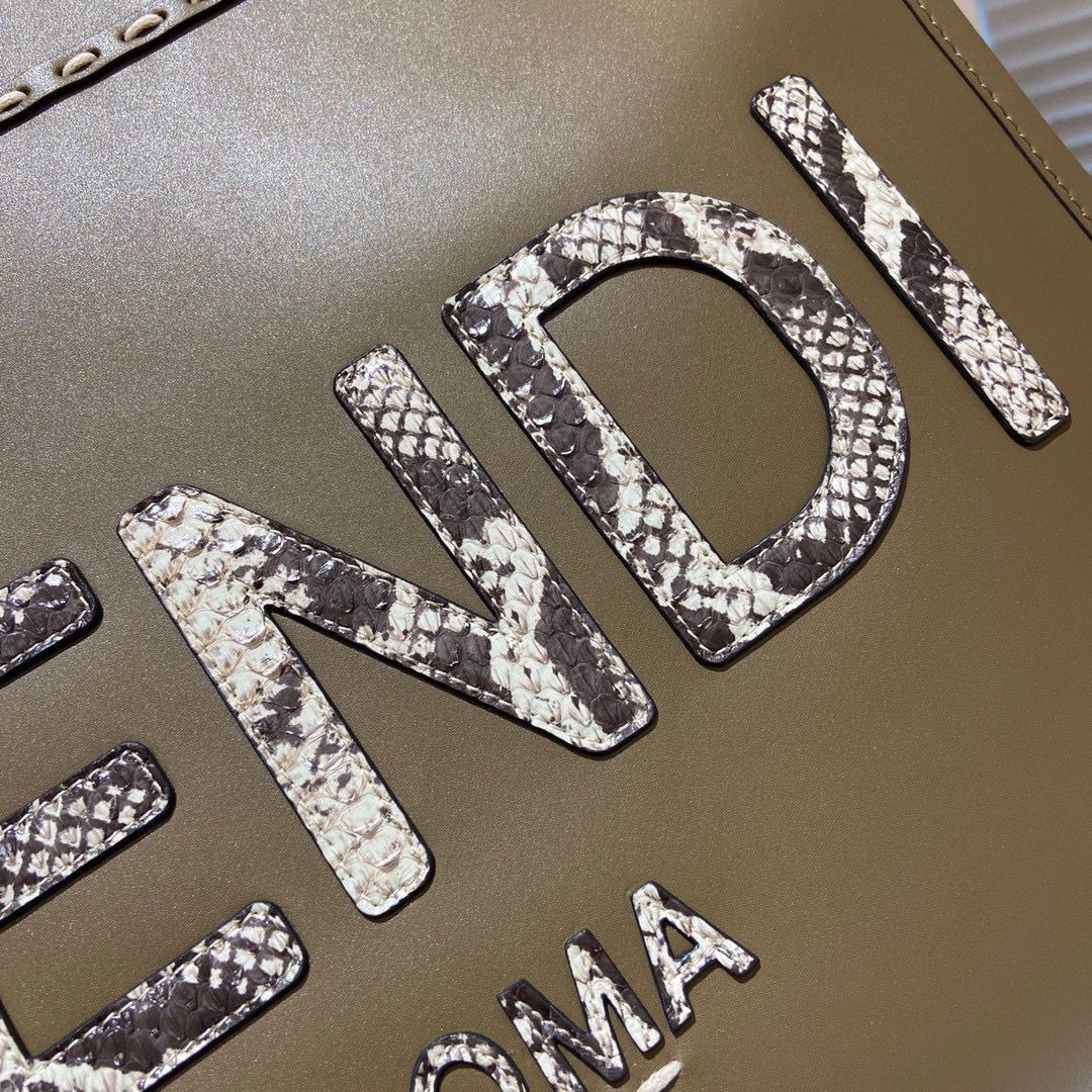FENDI SUNSHINE Medium Snakeskin Logo Flannel Togo shopper Bag 36553B Gray FENDI SUNSHINE Medium Snakeskin Logo Flannel Togo shopper Bag 36553B Gray